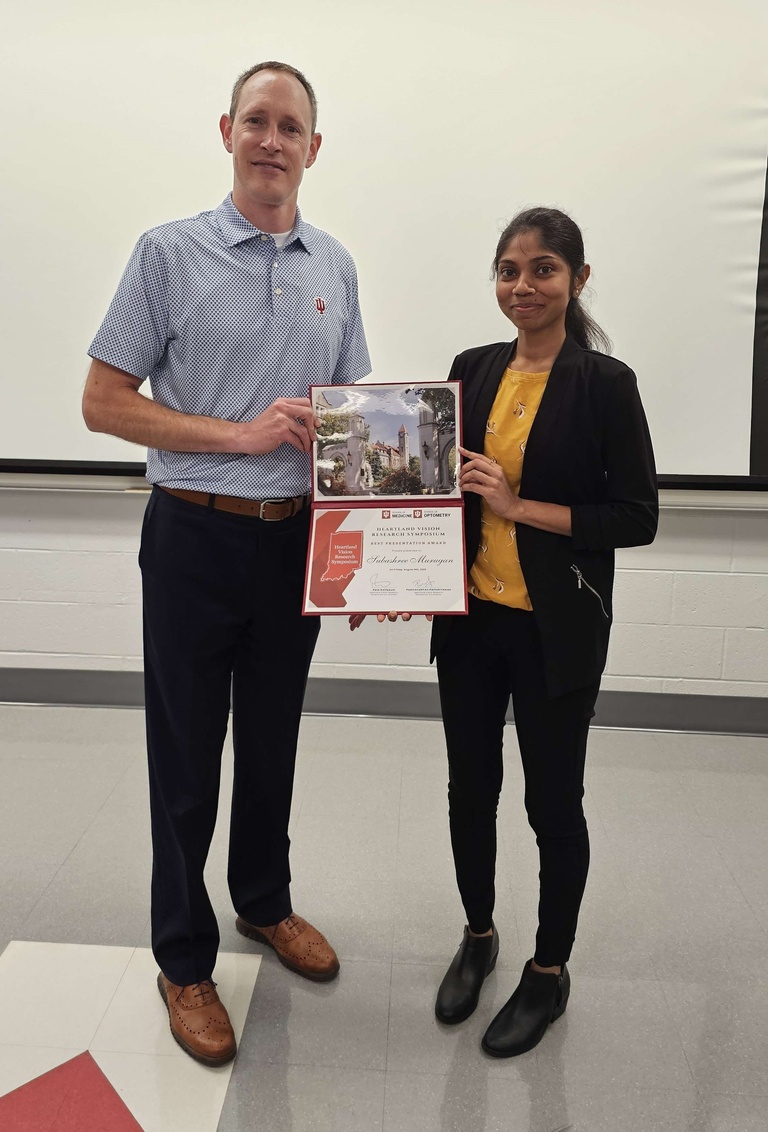 Subashree receives best speaker award at Heartland vision science symposium